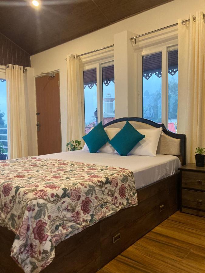 11 Monteviot: Luxury Homestay Overlooking A Tea Estate Homestay